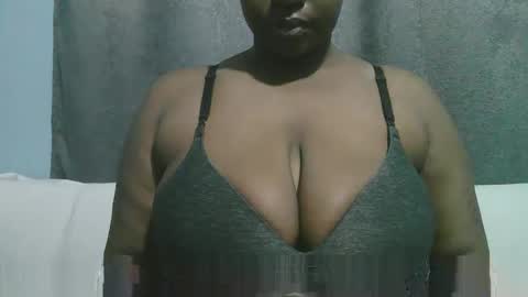 lady_dearra online show from 14, 10, 2025