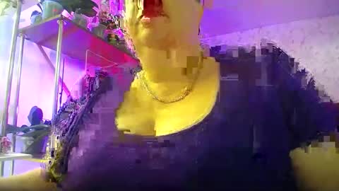 Lady Gloria online show from 11, 4, 2026