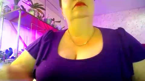 Lady Gloria online show from 9, 8, 2026