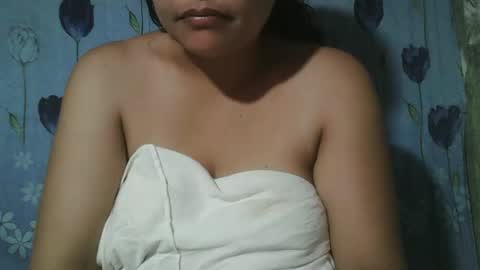Snapshot of lady_love063 chatting on 23, 1, 2025 lady_love063 online show from 23, 1, 2025