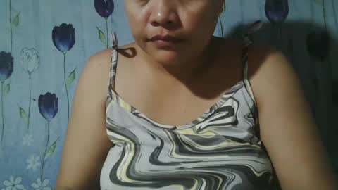Snapshot of lady_love063 chatting on 18, 2, 2025 lady_love063 online show from 18, 2, 2025