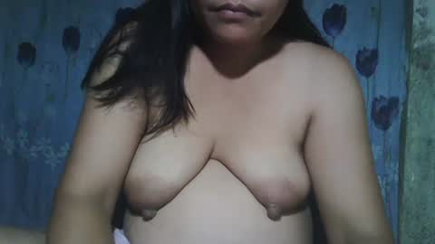 Snapshot of lady_love063 chatting on 4, 10, 2025 lady_love063 online show from 4, 10, 2025