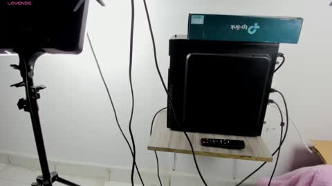 Snapshot of lady_miss___ chatting on 22, 10, 2025 lady_miss___ online show from 22, 10, 2025