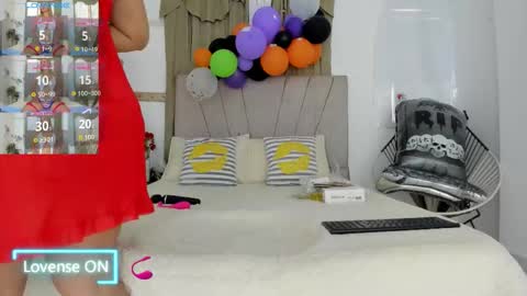 Snapshot of lady_miss___ chatting on 26, 10, 2025 lady_miss___ online show from 26, 10, 2025