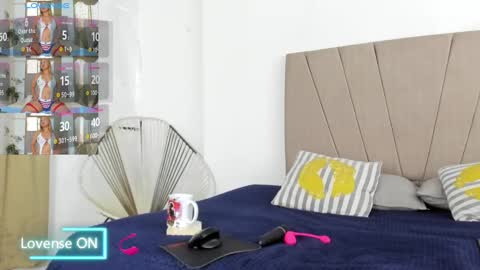 Snapshot of lady_miss___ chatting on 16, 11, 2025 lady_miss___ online show from 16, 11, 2025