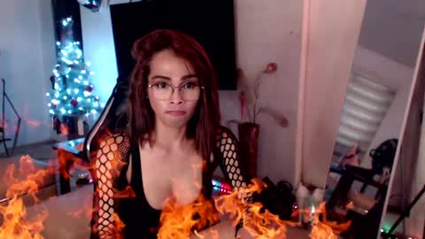 Snapshot of lady_sovereign chatting on 6, 12, 2024 M MMY online show from 6, 12, 2024