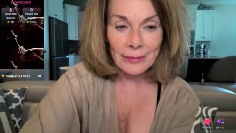 Snapshot of ladybabs chatting on 21, 4, 2026 Ladybabs online show from 21, 4, 2026