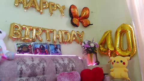 Snapshot of ladybigsmile chatting on 22, 1, 2025 Sima Ladybigsmile online show from 22, 1, 2025