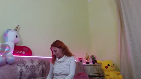 Snapshot of ladybigsmile chatting on 8, 2, 2025 Sima Ladybigsmile online show from 8, 2, 2025