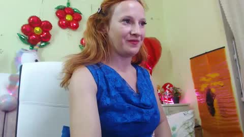 Snapshot of ladybigsmile chatting on 20, 2, 2025 Sima Ladybigsmile online show from 20, 2, 2025