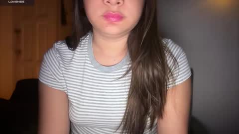 Snapshot of ladybird21 chatting on 13, 10, 2025 Aria online show from 13, 10, 2025