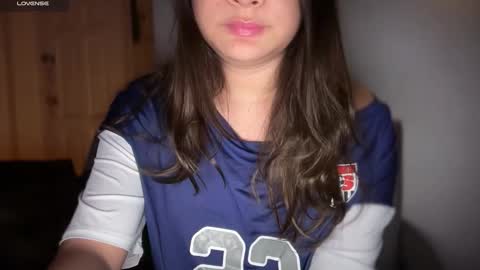 Snapshot of ladybird21 chatting on 23, 10, 2025 Aria online show from 23, 10, 2025