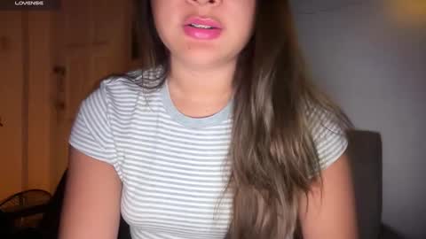 Snapshot of ladybird21 chatting on 1, 12, 2025 Aria online show from 1, 12, 2025