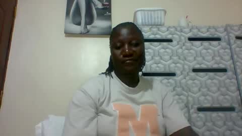 lindah32 online show from 22, 1, 2025