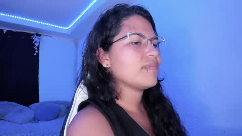  Lady  online show from 13, 1, 2025