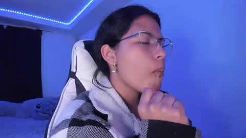  Lady  online show from 22, 1, 2025