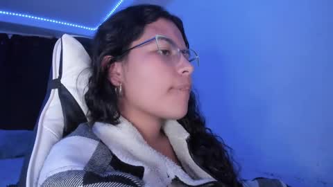  Lady  online show from 26, 1, 2025