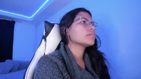  Lady  online show from 7, 3, 2025