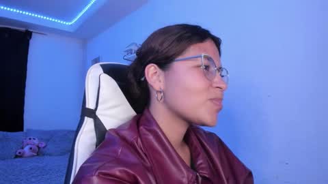  Lady  online show from 14, 1, 2026