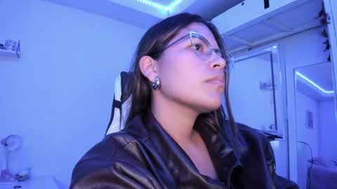  Lady  online show from 7, 7, 2026