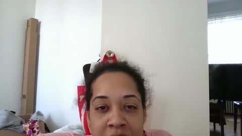 Snapshot of ladycinnabon chatting on 3, 1, 2025 Stephanie online show from 3, 1, 2025