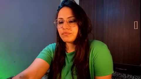 Snapshot of ladygwendolyn chatting on 29, 3, 2026 Gwen online show from 29, 3, 2026