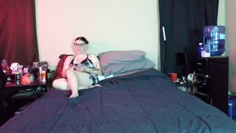 ladyharley828 online show from 14, 10, 2025