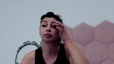 Lia online show from 7, 2, 2025