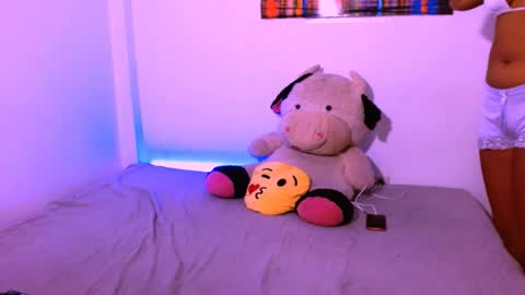 laura online show from 17, 12, 2025