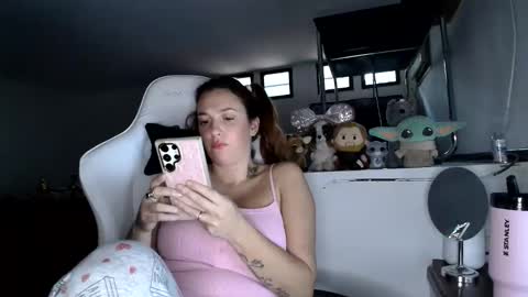 ladysusurros online show from 21, 11, 2025