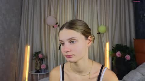 Snapshot of lafeti chatting on 5, 10, 2025 Lilia online show from 5, 10, 2025