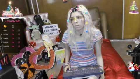 Snapshot of laflakita21 chatting on 28, 12, 2024 Skinnygirl online show from 28, 12, 2024