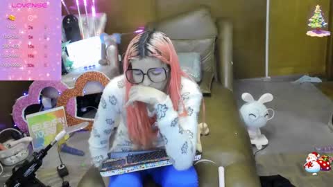 Snapshot of laflakita21 chatting on 13, 9, 2025 Skinnygirl online show from 13, 9, 2025