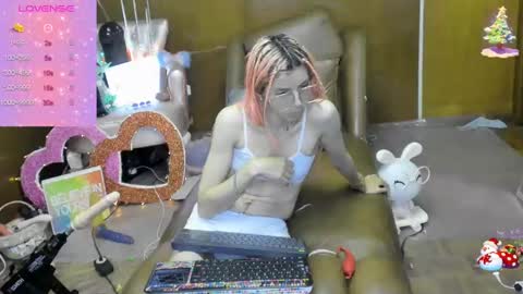 Snapshot of laflakita21 chatting on 27, 9, 2025 Skinnygirl online show from 27, 9, 2025