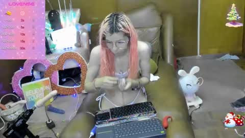 Snapshot of laflakita21 chatting on 8, 10, 2025 Skinnygirl online show from 8, 10, 2025