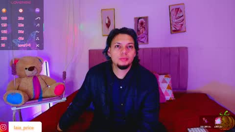 Snapshot of laia_and_damian chatting on 23, 10, 2025 laia_and_damian online show from 23, 10, 2025