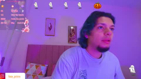 Snapshot of laia_and_damian chatting on 29, 10, 2025 laia_and_damian online show from 29, 10, 2025