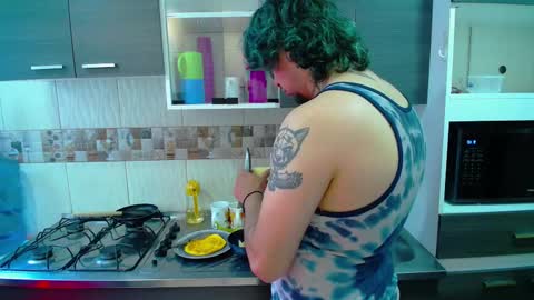 Snapshot of laia_and_damian chatting on 15, 11, 2025 laia_and_damian online show from 15, 11, 2025