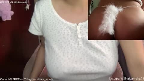Snapshot of laiaamelie chatting on 8, 1, 2026 laiaamelie online show from 8, 1, 2026