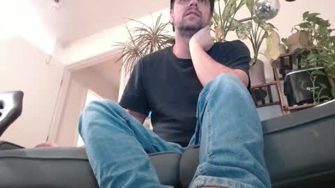 Snapshot of laidback_and_chill chatting on 30, 12, 2024 Rick online show from 30, 12, 2024