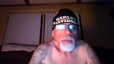 Snapshot of laidbackluxury chatting on 17, 5, 2026 laidbackluxury online show from 17, 5, 2026