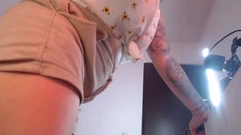 Snapshot of laimorgan chatting on 3, 10, 2025 LALI online show from 3, 10, 2025