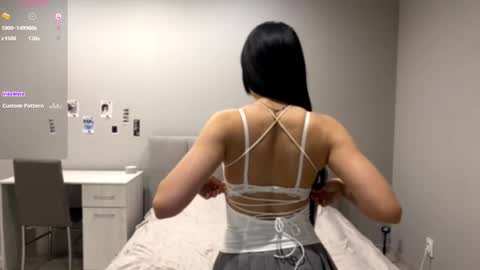 Snapshot of lakishaamini chatting on 5, 12, 2025 Emily online show from 5, 12, 2025