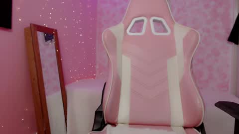 lala Moon online show from 9, 1, 2026