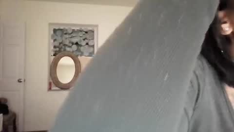 Snapshot of lalove99 chatting on 15, 10, 2025 LALOVE99 online show from 15, 10, 2025