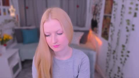 Snapshot of laly_peach chatting on 26, 12, 2024 Laly online show from 26, 12, 2024