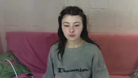 Snapshot of lama111111mama chatting on 17, 1, 2025 I work 5PM to 9 PM EST New York online show from 17, 1, 2025