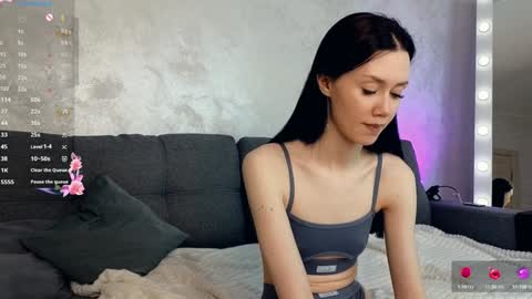 Lama online show from 8, 1, 2025