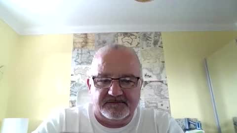 Snapshot of lamabama chatting on 10, 9, 2025 lamabama online show from 10, 9, 2025