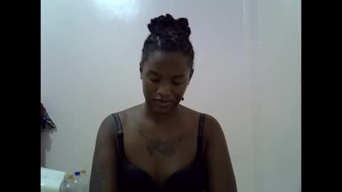 Snapshot of lamensha chatting on 15, 9, 2025 lamensha online show from 15, 9, 2025